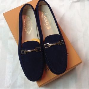 Tod's driver loafer blue suede NWOT